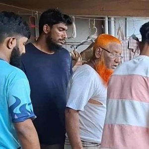 বিছানায় পড়ে ছিল শিশুর লাশ, ফ্যানে ঝুলছিলেন মা