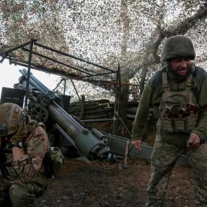 পোকরোভস্কে রুশ বাহিনীকে ঠেকাতে হিমশিম খাচ্ছে ইউক্রেন