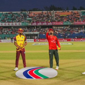আবারও টস জিতে ব্যাটিংয়ে ওয়েস্ট ইন্ডিজ