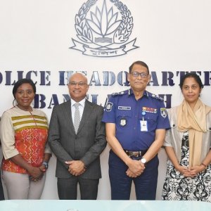 আইজিপির সঙ্গে কমনওয়েলথ প্রতিনিধিদলের সাক্ষাৎ
