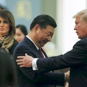 ট্রাম্পের প্রস্থানে এপেক সম্মেলনের স্পটলাইটে শি জিনপিং