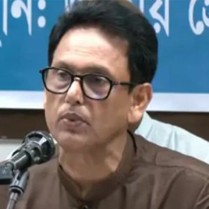 ‘চিকিৎসার জন্য বিদেশ যেতে না দেওয়া বিগত সরকারের কথা মনে করিয়ে দেয়’