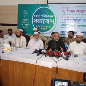 সংস্কার নিয়ে সব ঠিক, হঠাৎ বিএনপি উল্টে গেলো: ডা. তাহের