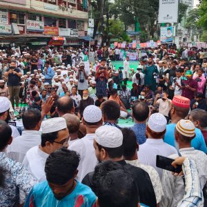 সাবেক মেয়র আরিফের নেতৃত্বে সিলেটে অবস্থান কর্মসূচি