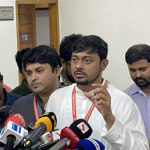 গণভোটের সময় নিয়ে কুতর্ক এড়িয়ে চলুন: নাসীরুদ্দীন পাটওয়ারী