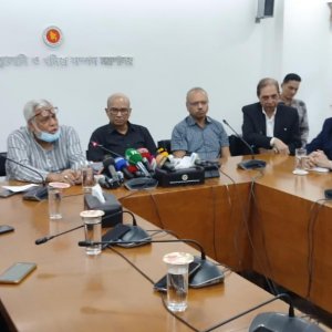 আদানির চুক্তিতে অনিয়ম প্রমাণ হলে বাতিল করা হবে: উপদেষ্টা ফাওজুল কবির