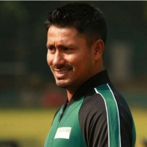 আশরাফুলকে ব্যাটিং কোচ করেছে বিসিবি