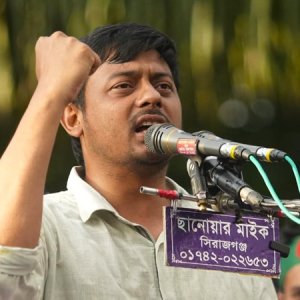 এনসিপির নাসিরুদ্দিন পাটোয়ারীর বিরুদ্ধে মামলা