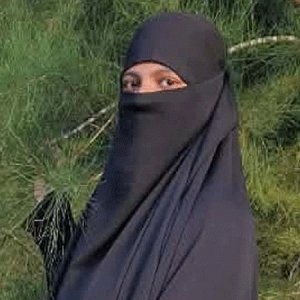 পুরো পরিবার মোটরসাইকেলে নিয়ে মাগুরা থেকে বান্দরবান যাচ্ছিলেন, পড়ে স্ত্রী নিহত