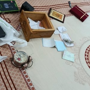 দিনে-দুপুরে সরকারি কর্মকর্তার বাসভবনে চুরি