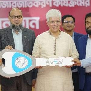 বাজারে এলো সরকারি প্রতিষ্ঠান এটলাসের ইলেকট্রিক মোটরসাইকেল