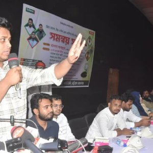 ‘জুলাইযোদ্ধাদের পাওনা দ্রুত পরিশোধ না করলে গাড়ি থেকে টেনে বের করে আদায় করা হবে’