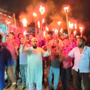 মনোনয়ন পরিবর্তনের দাবিতে জয়পুরহাটে মশাল মিছিল