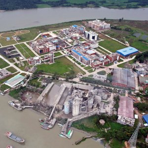 নদী ও অন্যের ১০ একর জমি দখলে নিয়েছে অপসোনিন গ্রুপ