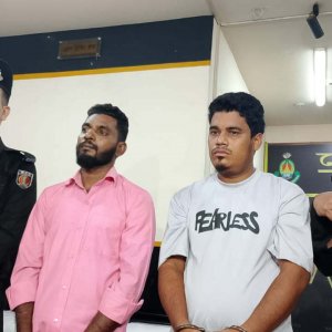 চট্টগ্রামে নির্বাচনি জনসংযোগে গুলিতে ‘সন্ত্রাসী’ সরওয়ার নিহতের ঘটনায় গ্রেফতার ২