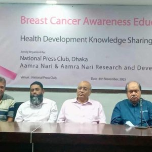 ‘স্তন ক্যান্সার প্রতিরোধের মূল চাবিকাঠি সচেতনতা’