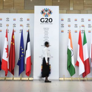 দক্ষিণ আফ্রিকায় অনুষ্ঠিতব্য জি২০ সম্মেলনে অংশ নেবে না যুক্তরাষ্ট্র