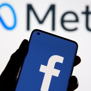 যুক্তরাষ্ট্রে ৬০০ বিলিয়ন ডলার বিনিয়োগে মেটা