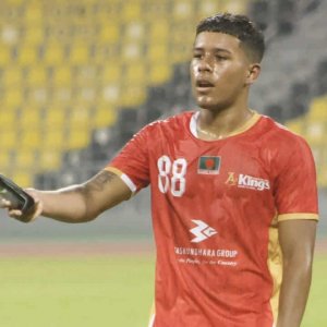 হঠাৎ জাতীয় দলে ডাক পেলেন কিউবা মিচেল