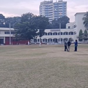 শরীরিক শিক্ষার শিক্ষক পদ পুর্বহালের দাবিতে মোহাম্মদপুরে মানববন্ধন