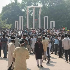 চূড়ান্ত সিদ্ধান্ত না হওয়া পর্যন্ত শিক্ষকদের কর্মবিরতি চলবে