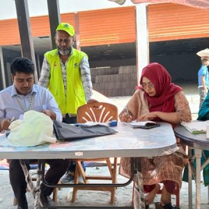 পরিবেশ অধিদফতরের অভিযানে তিন হাজার কেজি পলিথিন জব্দ, জরিমানা ৫ লাখ