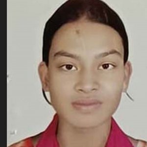 গেম খেলার সময় মোবাইল কেড়ে নেওয়ায় গলায় ফাঁস কলেজছাত্রীর