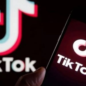 বিশ্বব্যাপী সমালোচনার মুখে টিকটক, নীরব বাংলাদেশ