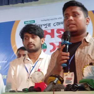 যারা জিয়ার আদর্শে বিশ্বাস করেন, আমরা তাদের দলে নেবো: হাসনাত আবদুল্লাহ