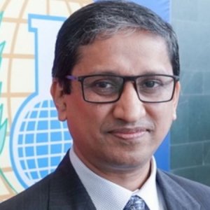 দিল্লিতে বিস্ফোরণের ঘটনায় ভারতের পাশে থাকার বার্তা বাংলাদেশের