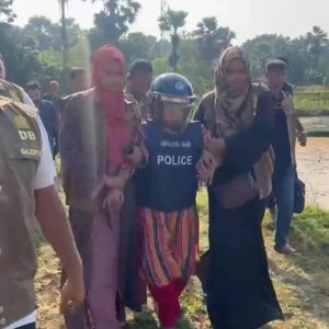 পরকীয়া দেখে ফেলায় প্রতিবেশীর শিশুসন্তানকে হত্যা