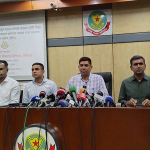 দেশে অস্থিতিশীলতা সৃষ্টি করলে কঠোর ব্যবস্থা: ডিবি