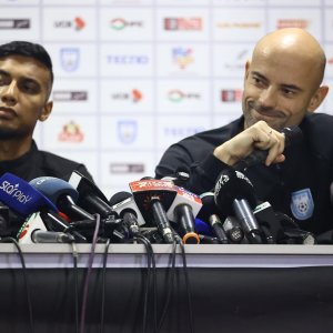 সমালোচনা থাকা স্বাভাবিক, আমি তা মেনে নিচ্ছি: বাংলাদেশ কোচ