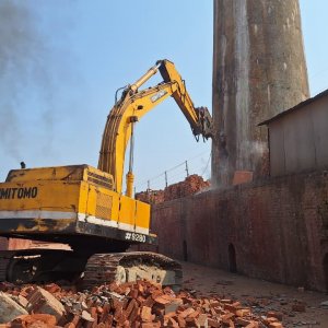 সাভারে অবৈধ ইটভাটা বন্ধ ও জরিমানা