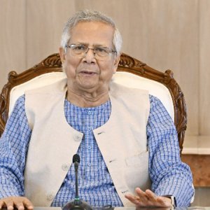 দলগুলো ঐক্যবদ্ধ না হলে জাতি মহাবিপদের সম্মুখীন হবে: প্রধান উপদেষ্টা