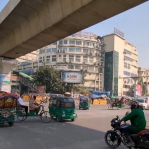 ১৩ নভেম্বর: ছবিতে ঢাকার পরিস্থিতি