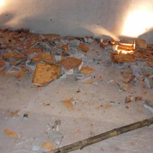 স্বাধীনতা জাদুঘরের দেয়ালে থাকা বঙ্গবন্ধুর টেরাকোটা ভাঙচুর