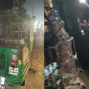 যাত্রী সেজে ভাড়ায় নিয়ে অটোরিকশায় আগুন দিলো ২ যুবক