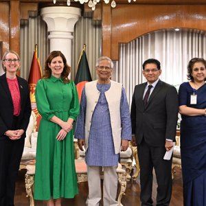 আ.লীগ নির্বাচনে অংশ নিতে পারবে না, যুক্তরাজ্যের মন্ত্রীকে প্রধান উপদেষ্টা