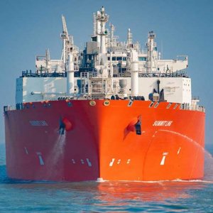 সিঙ্গাপুর থেকে আনা হবে এক কার্গো এলএনজি