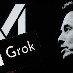 বেসবল থেকে মহাকাশ প্রযুক্তি: ইলন মাস্ককে ‘সবকিছুতেই সেরা’ বলছে গ্রোক