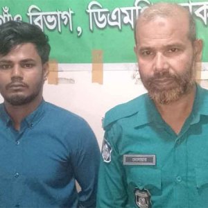 আদাবরের শীর্ষ ছিনতাইকারী ‘চোরা রুবেল’ গ্রেফতার