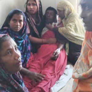 পুকুরের মাছ ধরাকে কেন্দ্র করে সংঘর্ষে আহত ৩০