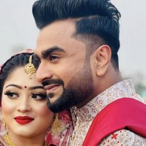 কন্যার বাবা ইমরান মাহমুদুল