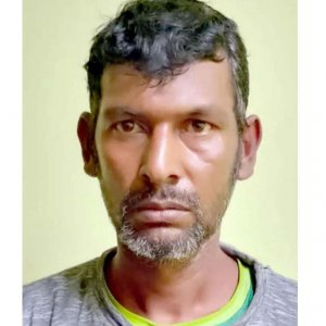 পাবনায় শিশুকে তুলে নিয়ে ধর্ষণ: অভিযুক্ত আটক