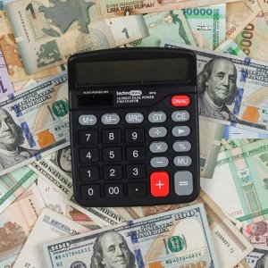 বৈদেশিক মুদ্রার রিজার্ভ কমেছে