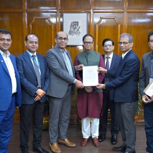 ‘সম্মিলিত ইসলামী ব্যাংককে’ লাইসেন্স হস্তান্তর করলো কেন্দ্রীয় ব্যাংক