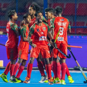 লড়াই করে ফ্রান্সের কাছে হারলো বাংলাদেশ