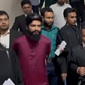 মাইরে ফেলান তাও বলবো জয় বাংলা: কারাগারে নেওয়ার সময় ছাত্রলীগ নেতা