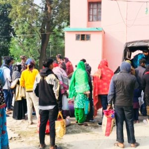 রাতের আঁধারে ৩০ জনকে বাংলাদেশে ঠেলে দিয়েছে বিএসএফ রাতের আঁধারে ৩০ জনকে বাংলাদেশে ঠেলে দিয়েছে বিএসএফ